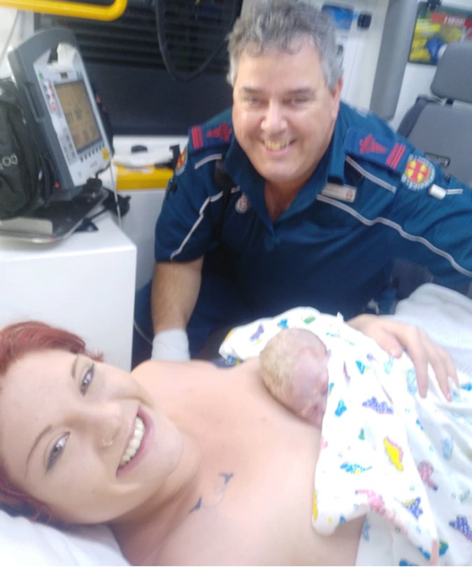 Shontelle Hall gave birth on the side of the highway on Wednesday.Image: Shontelle Hall/Supplied