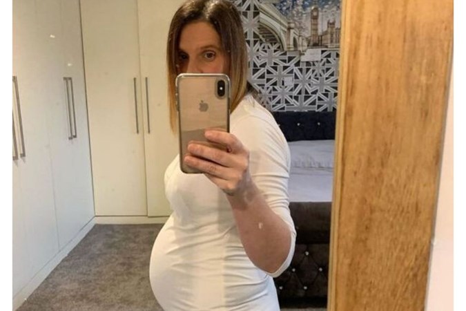 Sue is 25 weeks pregnant with baby 22. Image: Instagram