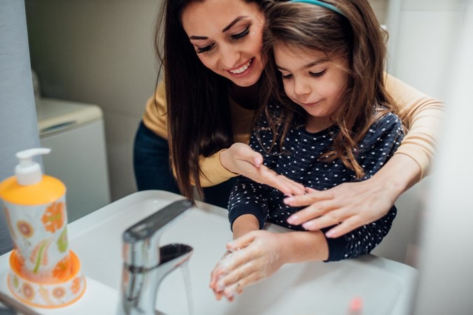 With lots of handwashing comes dehyrdrated hands.